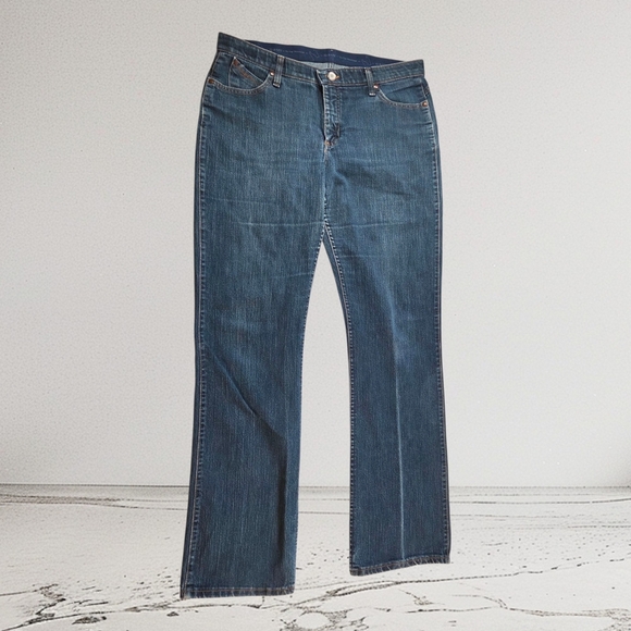 Wrangler Q Baby No Gap Waistband Bootcut Jeans Size 13/14 - Picture 1 of 11
